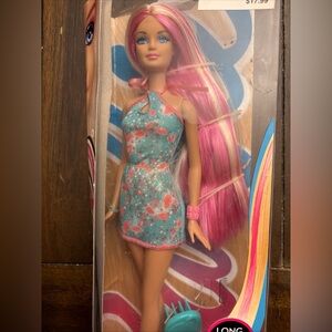 Hairtastic Barbie long long hair pink and blonde new in box 2012-13 v9516 &y9926